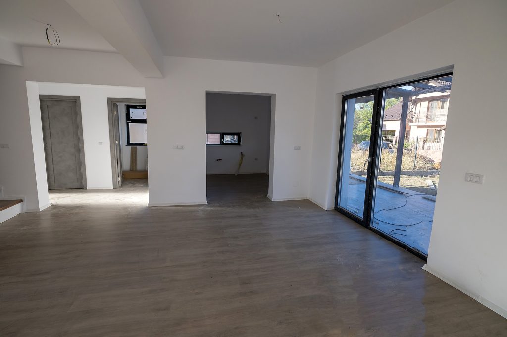 III Casa Vanzare FotografCase FotografImobiliare Nicu Glogogeanu Foto