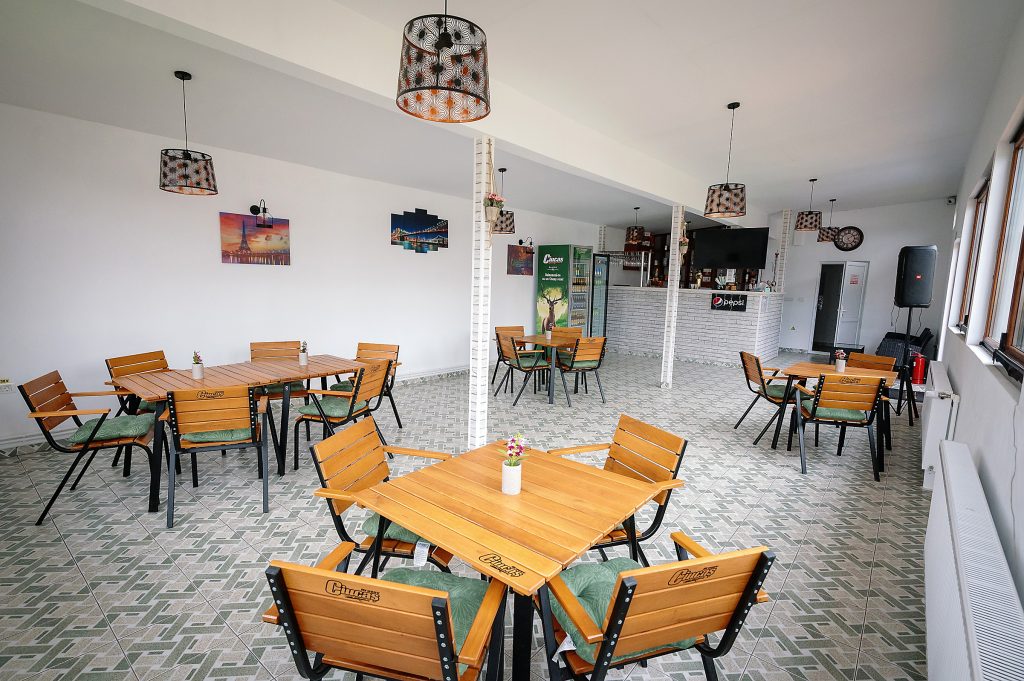 V Casa Vanzare FotografCase FotografImobiliare Nicu Glogogeanu Foto